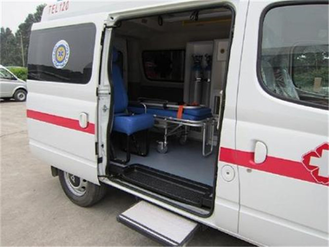 镇巴救护车出租服务案例7