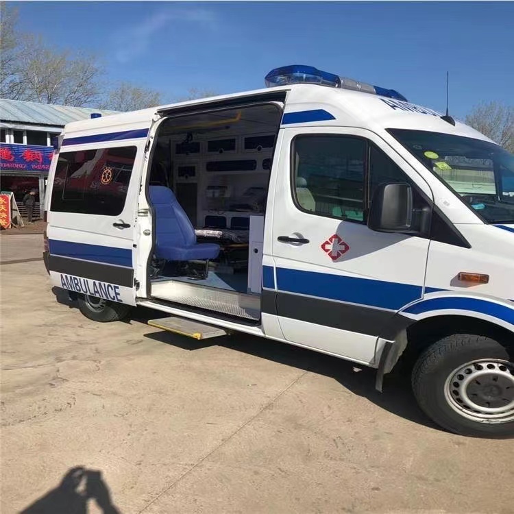 镇巴私人长途救护车出租转院回家