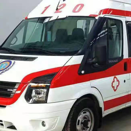 镇巴非急救护送病人转院租赁救护车的优缺点对比